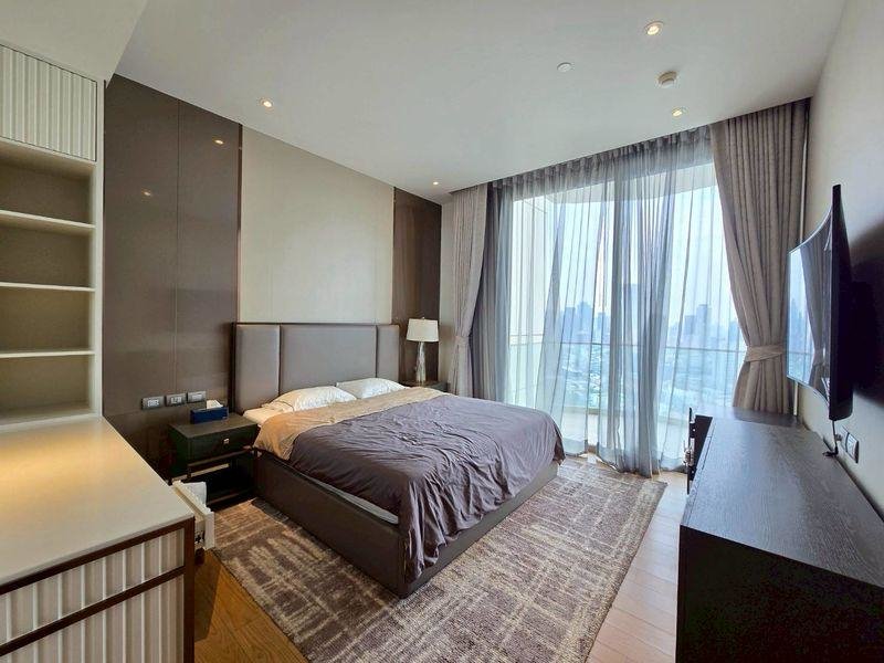 รูป LTHC14531 – Condo for Rent | Magnolias Waterfront Residences | 127 sqm | 2 Beds 2 Bath | Near BTS Charoen Nakhon | 125K/Month - รูปที่ 4/9