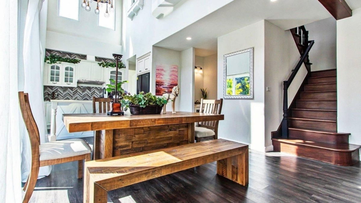 รูป บ้านเดี่ยวสไตล์เมืองนอก ติดถนนใหญ่ ใกล้ตัวเมือง - รูปที่ 9/25