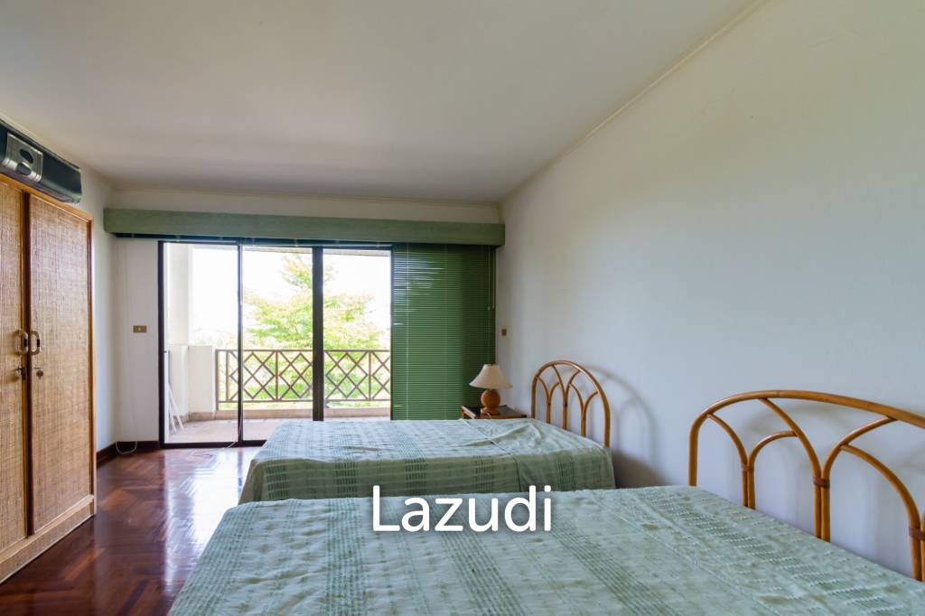 รูป PALM HILLS CONDO : 3 Bed Condo with mountain and seaview - รูปที่ 10/19