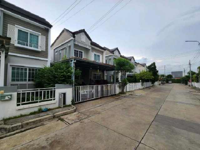 รูป BB13740 ขายทาวน์เฮาส์ หมู่บ้าน เดอะวิลเลจ กาญจนาภิเษก-ราชพฤกษ์ 2 ถนน กาญจนาภิเษิก ตำบล ไทรน้อย อำเภอ ไทรน้อย จังหวัด นนทบุรี - รูปที่ 6/8