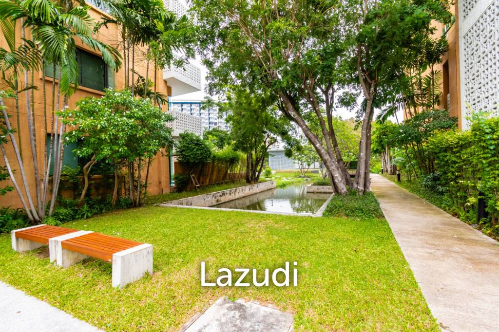 รูป Beachfront 3 bed condo with large terrace at Baan Chaan Talay - รูปที่ 40/47