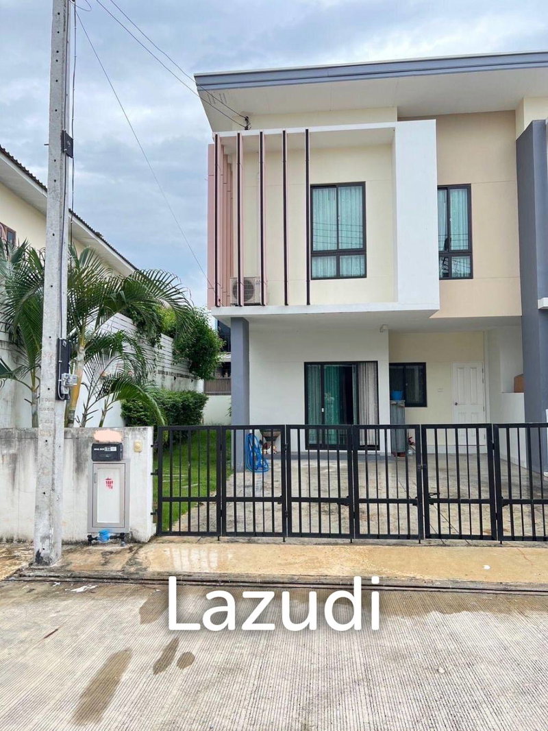 ขายทาวน์โฮม : La Vallee 3 : 2 Storey 3 Bedroom Townhouse
