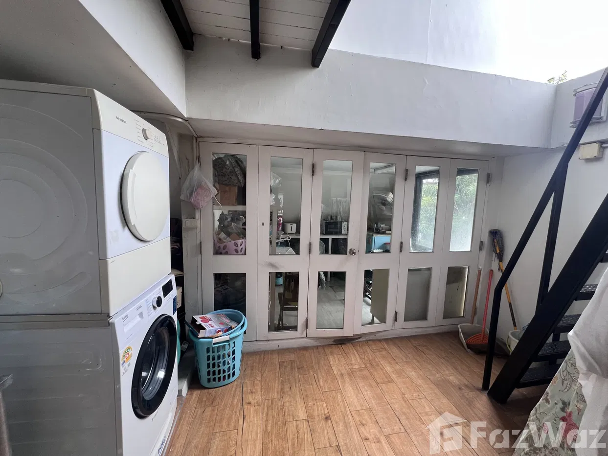 รูป ทาวน์เฮ้าส์ให้เช่า 4 ห้องนอน ใน คลองตันเหนือ, กรุงเทพมหานคร 5863915 - รูปที่ 41/47