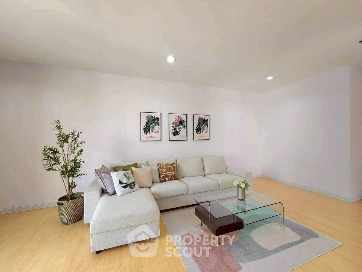 รูป คอนโด 3-ห้องนอน ที่ ซิตี้ สมาร์ท เรสซิเดนซ์ ใกล้ พัทยาเหนือ (ID 2681452) - รูปที่ 3/15