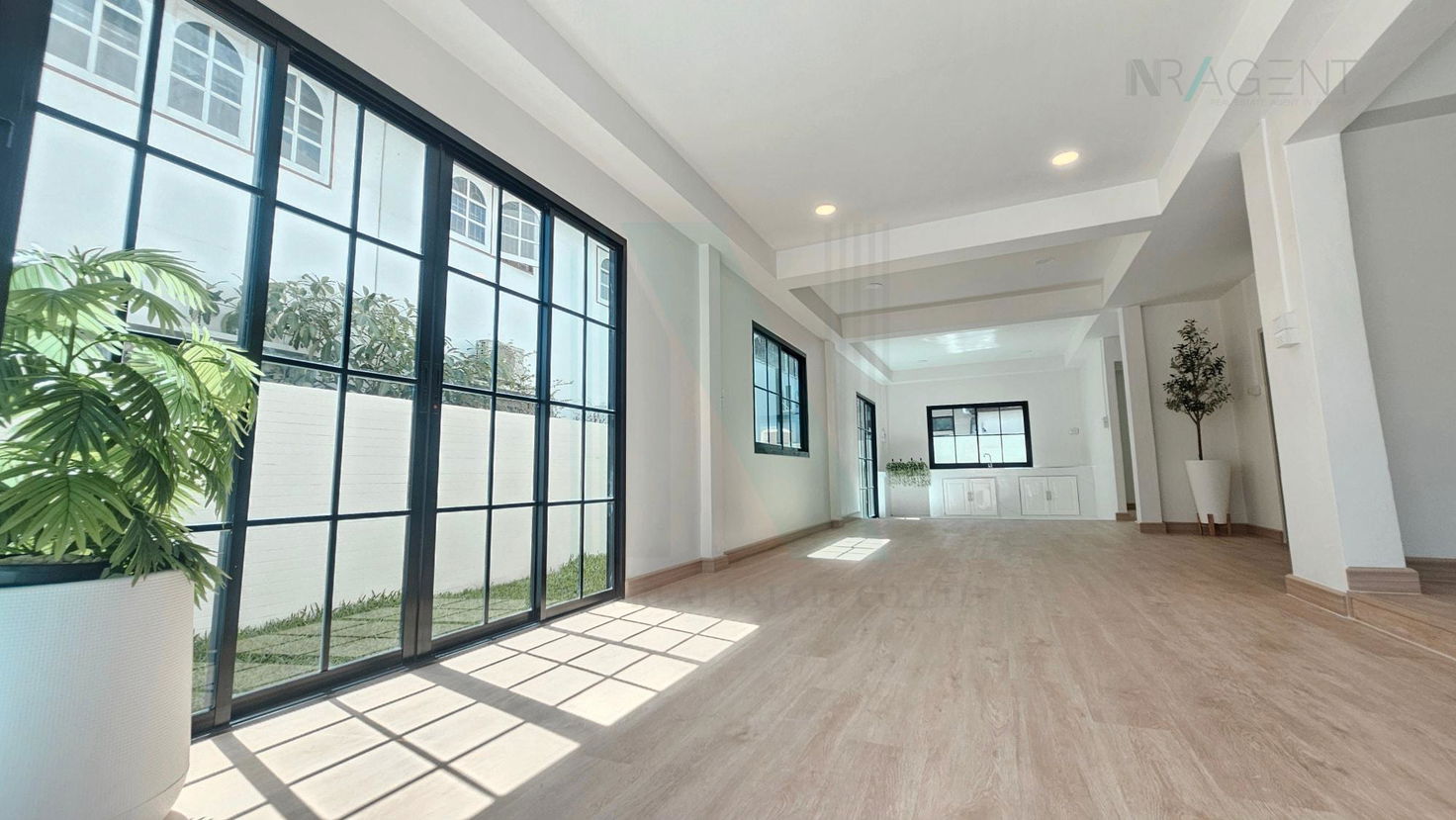 รูป 📌 ขายทาวน์เฮาส์ โครงการ หมู่บ้านถาวรนิเวศน์ 1 2 ชั้น 4 ห้องนอน 3 ห้องน้ำ - รูปที่ 3/8