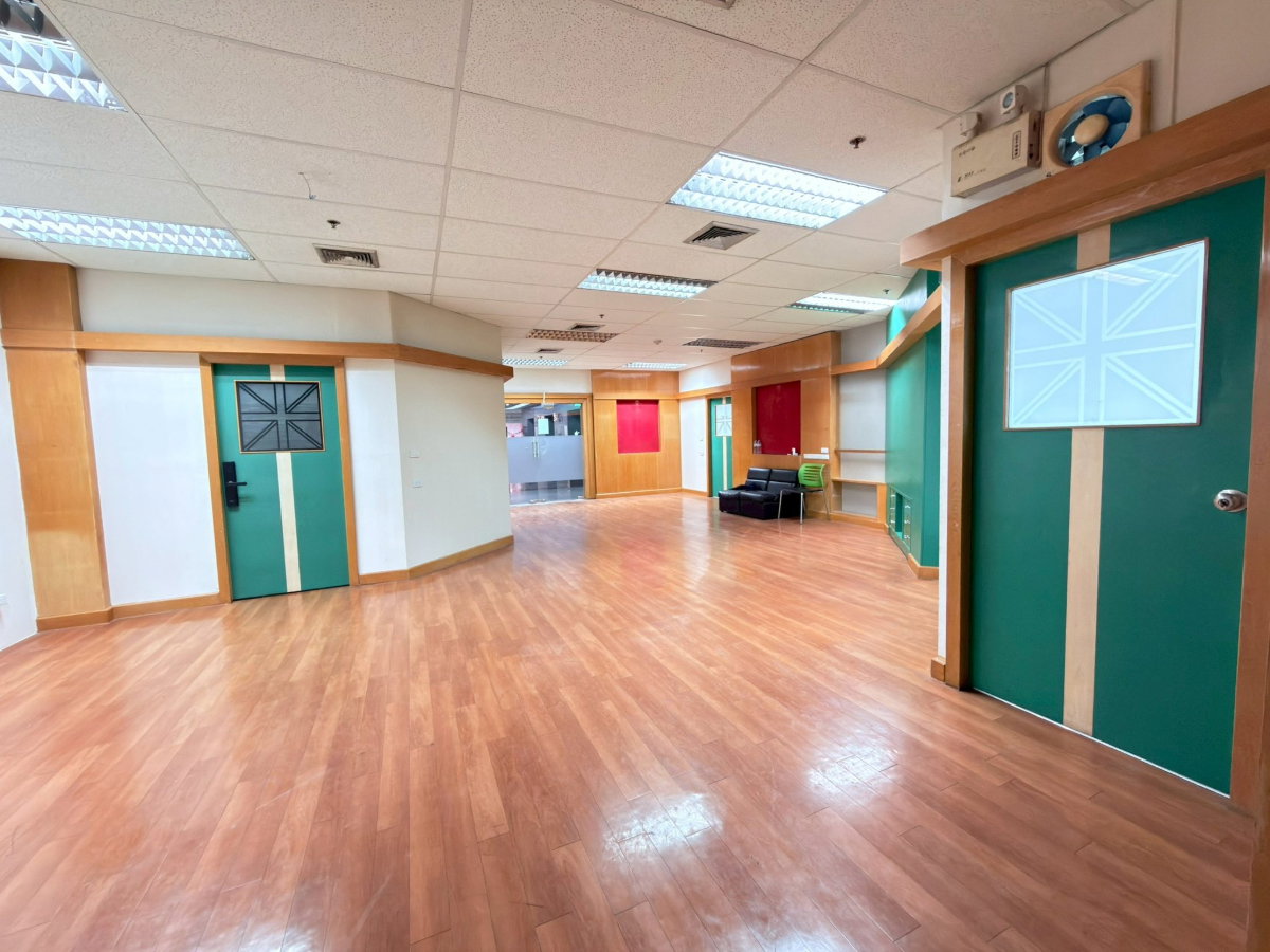 รูป [เช่า] ออฟฟิศทำเลศักยภาพสูง โซนบางนา เชื่อมต่อศูนย์การค้าโดยตรง ติด Central Bangna - รูปที่ 10/29