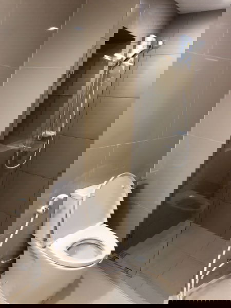 รูป ขายห้องสภาพดี ราคาถูก ทำเลทอง ราคาถูก ใกล้ ARL และ MRT สายสีเหลือง สถานีหัวหมาก และม.แสตมฟอร์ด @ บลิซ คอนโดมิเนียม พระราม 9-หัวหมาก - รูปที่ 8/9