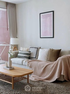 รูปภาพ 2-BR Condo at Fullerton Sukhumvit near BTS Ekkamai (ID 2681203)