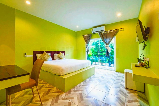 รูป รีสอร์ทพร้อมดำเนินกิจการ อันเดอร์ วอเตอร์ เวิลด์ พัทยา 2 กม. ใกล้ หาดจอมเทียน 1.25กม.รีสอร์ท 36 ห้อง ทำเลหนองปรือ บางละมุง - รูปที่ 4/8