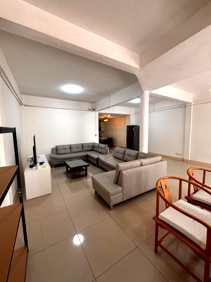 เช่าทาวน์โฮม โกลเด้น เพลส พระราม 9 : [ให้เช่า] ทาวน์โฮม รัชดา 18, ห้วยขวาง -5 ห้องนอน | 4 ห้องน้ำ 