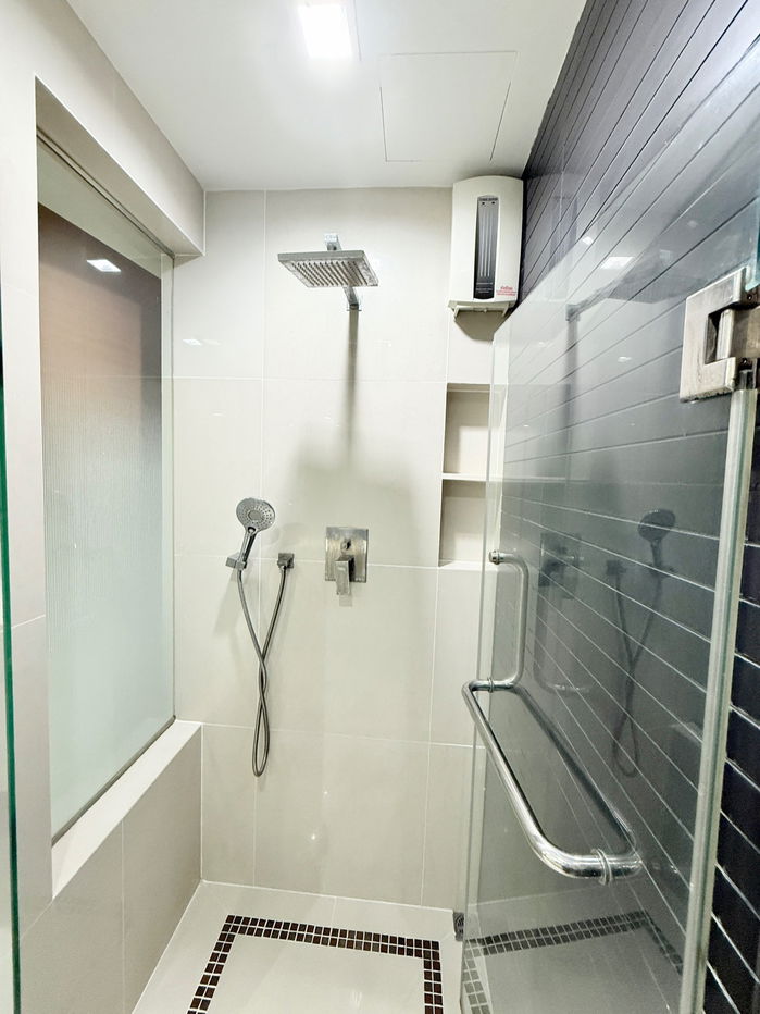 picture Ready to move in❗️𝐑𝐡𝐲𝐭𝐡𝐦 𝐑𝐚𝐭𝐜𝐡𝐚𝐝𝐚-𝐇𝐮𝐚𝐢𝐤𝐡𝐰𝐚𝐧𝐠  1 Bedroom 1 Bathroom Size 46 Sq.m. Near MRT-Huaikhwang  - 11/17