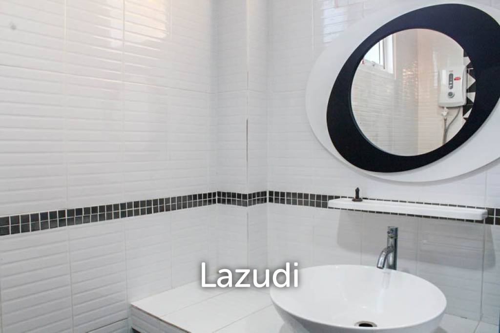 picture Modern Style House for Sale - 8/15