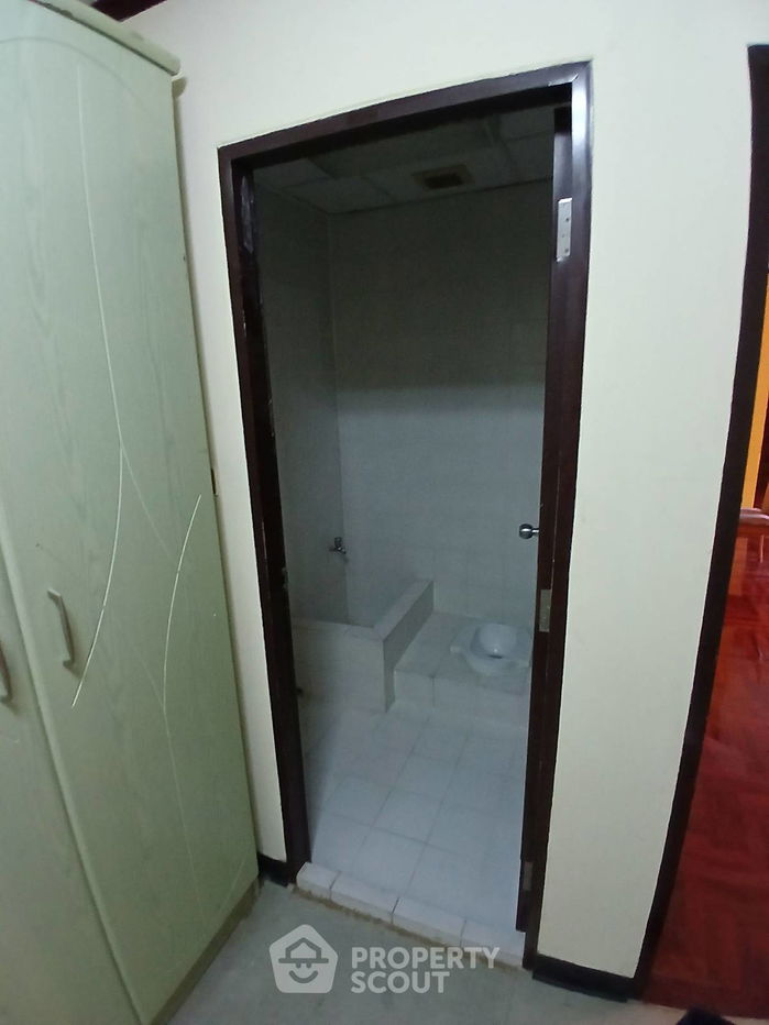 รูป คอนโด 3-ห้องนอน ที่ ริชมอนด์ พาเลส คอนโดมิเนียม ใกล้ BTS พร้อมพงษ์ (ID 2650753) - รูปที่ 11/35