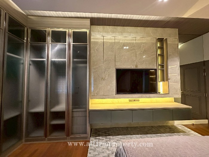 รูป 🍕เช่าบ้าน Super Luxury  5 ห้องนอน 7 ห้องน้ำ เพียง 120,000 บาท / เดือน // หมู่บ้าน NARASIRI ปิ่นเกล้า–สาย 1  ขนาด 432 ตร.วา  โทร0653562745เดอะทอย ❤️ - รูปที่ 101/155