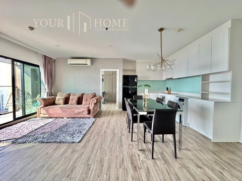 Penthouse วิวทะเลสุดหรู KnightsBridge ศรีราชา – 3 ห้องนอน 3 ห้องน้ำ ห้องใหญ่ 122 ตร.ม.