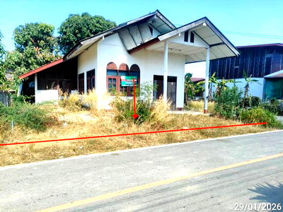 HOME 54 Sq.w. Selaphum Roi Et for 719,000