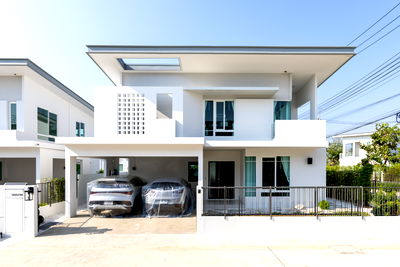 บ้านเดี่ยว ม.มหิดล ศาลายา : 🔥 ขายขาดทุน ได้ไปคุ้มมาก 🔥 บ้านเดี่ยวโครงการ วี ปิ่นเกล้า สาย5, 4ห้องนอน 4ห้องน้ำ แต่งครบ พร้อมอยู่ | GEN 064-104-4662