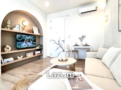 Condos for sale : Pool View 1 Bed 1 Bath 34.5 SQ.M. The Base Uptown Condo For Sale