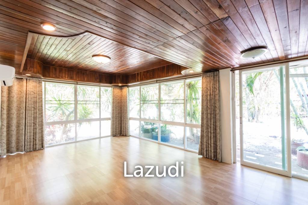 picture PHUWAI HILLS RESORT : 3 Bed Villa with big land plot - 13/28