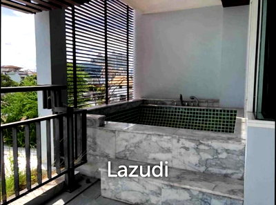 ขายคอนโด : 1 Bed  1 Bath 52 SQ.M The Next Garden Suite