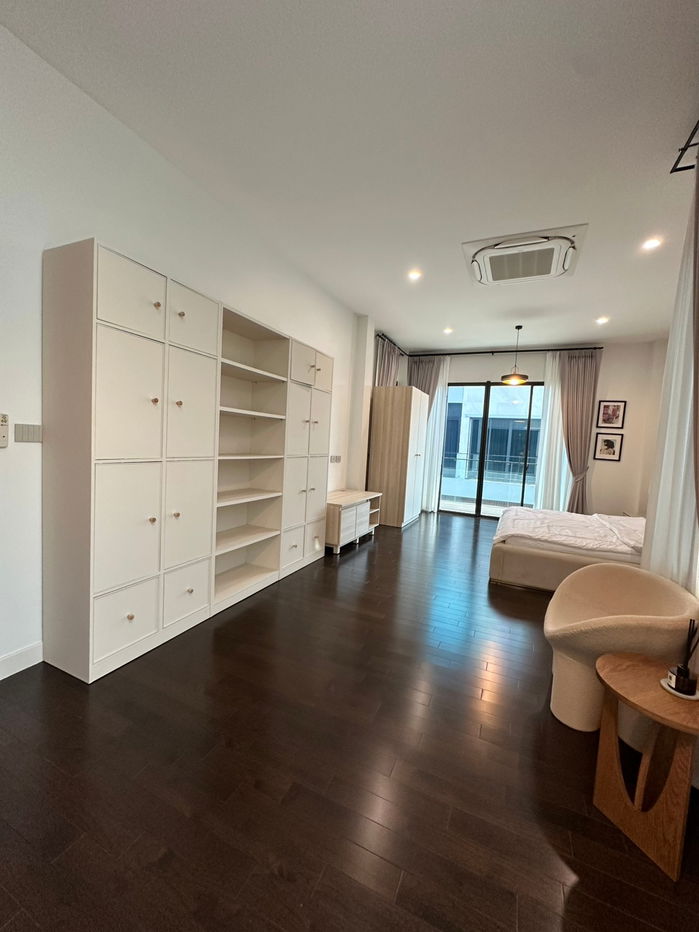 รูป 🏡 ให้เช่า Pool Villa สุดหรู 3 ชั้น พร้อมลิฟต์ | The Honor โยธินพัฒนา  ✨ บ้านระดับ Luxury Rare Item พร้อมสระว่ายน้ำส่วนตัว + ลิฟต์ในบ้าน - รูปที่ 8/14