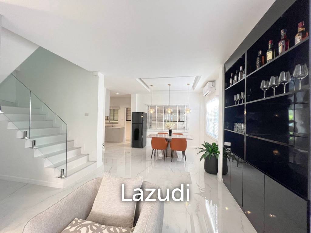 รูป บ้านเดี่ยวหรู 2 ชั้น 160 ตร.ม. พื้นที่ใช้สอยกว้างบนที่ดิน 344 ตร.ม - รูปที่ 7/21