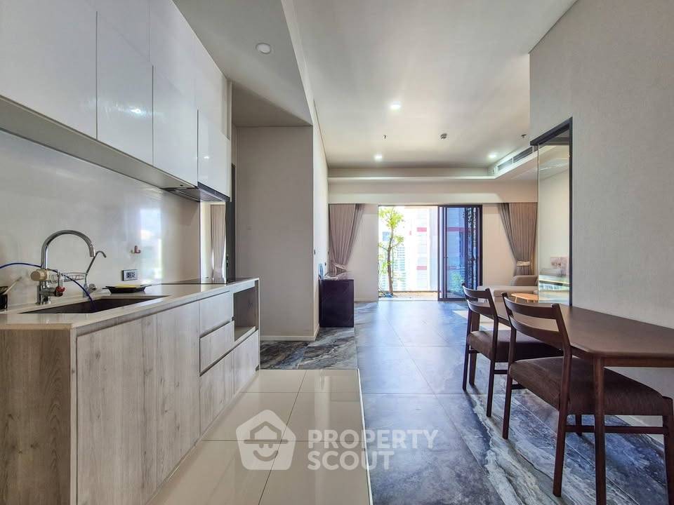 รูป คอนโด 2-ห้องนอน ที่ ไซมิส เอ๊กซ์ตลูซีฟ สุขุมวิท 31 ใกล้ MRT สุขุมวิท (ID 2256717) - รูปที่ 5/12