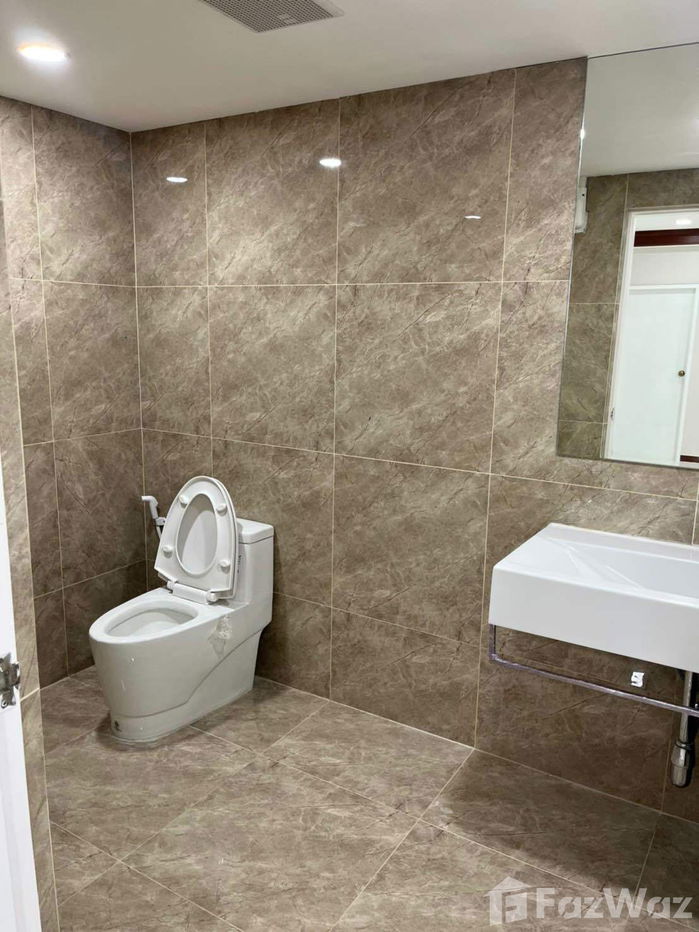 รูป ทาวน์เฮ้าส์ให้เช่า 4 ห้องนอน ใน คลองตันเหนือ, กรุงเทพมหานคร 1113462 - รูปที่ 9/10