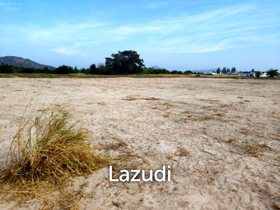 ที่ดิน หินเหล็กไฟ ประจวบคีรีขันธ์ : ขายที่ดินแปลงหัวมุม  1-1-52 ไร่วิวเขา เหมาะสำหรับสร้างบ้าน ใกล้สนามกอล์ฟแบล็คเมาน์เทน