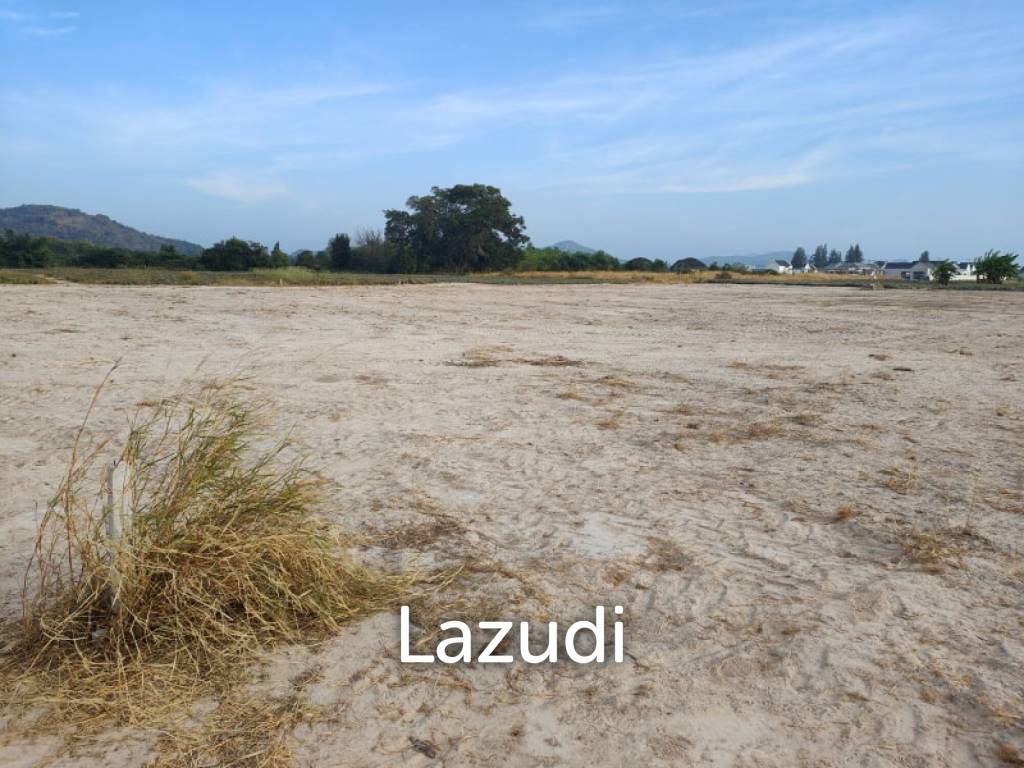 รูป ขายที่ดินแปลงหัวมุม 1-1-52 ไร่วิวเขา เหมาะสำหรับสร้างบ้าน ใกล้สนามกอล์ฟแบล็คเมาน์เทน - รูปที่ 1/7