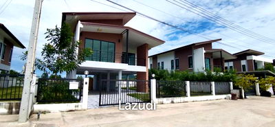 Houses for sale Chonburi : 3 Bedrooms 190 SQ.M House in Sattahip