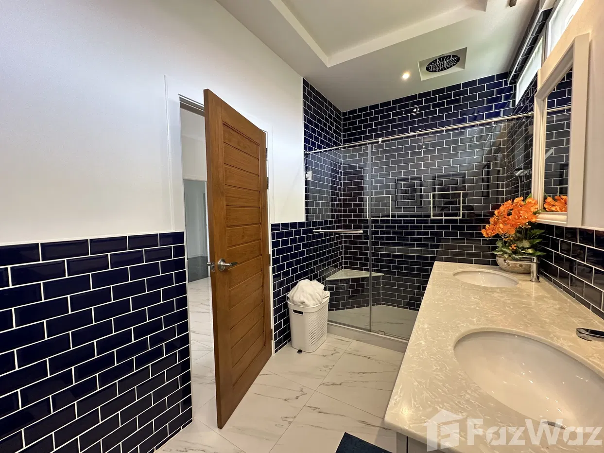 picture Beautiful Custom Private Pool villa 1779930 - 104/105