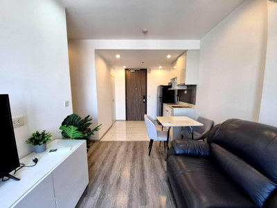 Condos for rent : 25,000 baht/month 1/1 bed Ideo Mobi sukhumvit 66 BTS Udomsuk