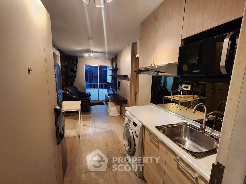 picture 1-BR Condo at Elio Del Ray near BTS Udom Suk (ID 2565879) - 3/8