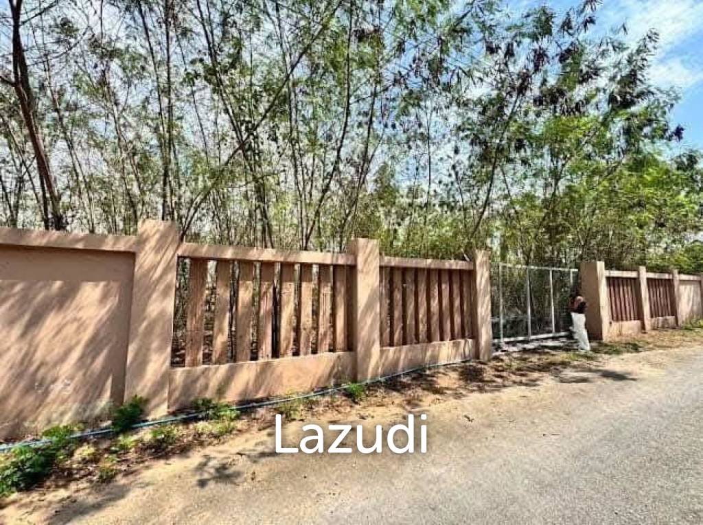 picture Prime Land Plot 207 Sq. Wah Near Mabprachan Lake - 3/5