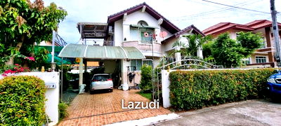 Houses for sale Chonburi : 3 Beds 2 Baths 250 SQ.M. V View Villa