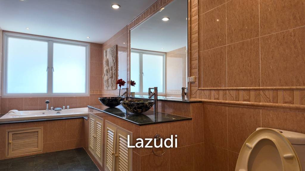 รูป 355.0 ตร.ม. 3 ห้องนอน 4 ห้องน้ำ คอนโดสำหรับ ขายใน เชิงทะเล - รูปที่ 52/61