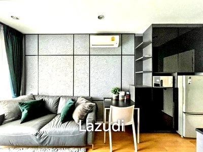 Condos for sale : 1 Bed 1 Bath 30.40 Sqm Condo For Sale