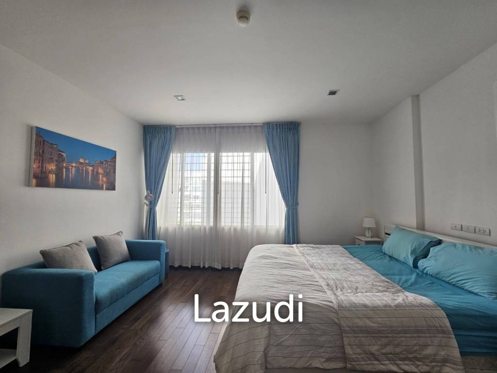 รูป THE SEACRAZE : 2 Bed condo near the beach with Pool View - รูปที่ 10/27