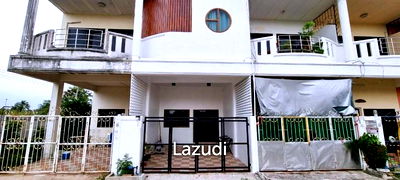 Houses for sale Chonburi : Newly Renovated House for Sale