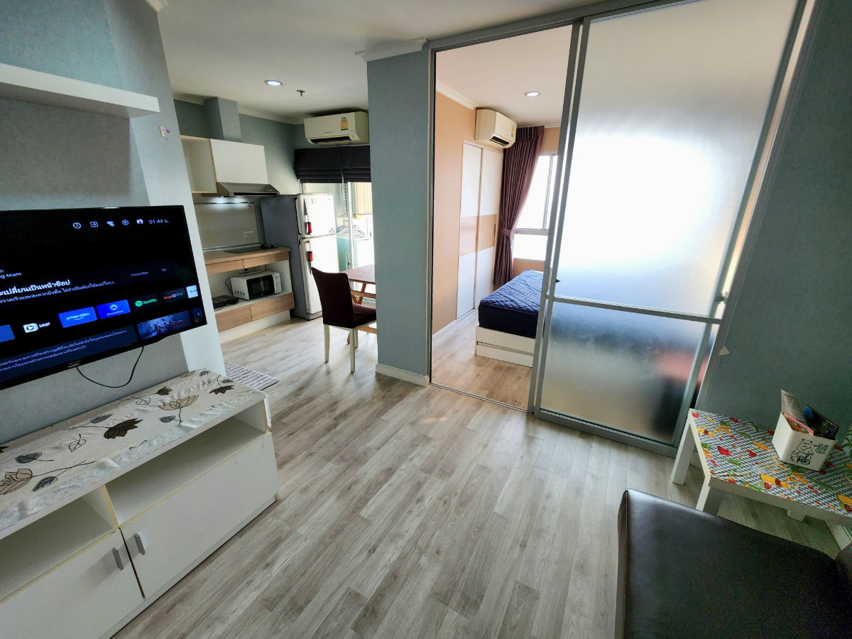 รูป สถานะตามภาพปก **ห้องกลับว่างครับผม ห้องริมส่วนตัว** ให้เช่า ลุมพินี พาร์ค ปิ่นเกล้า ตึก B อาคารด้านหน้า วิวตอนเย็นสวย *มีเครื่องซักผ้า แอร์ 2 เครื่อง - รูปที่ 12/64