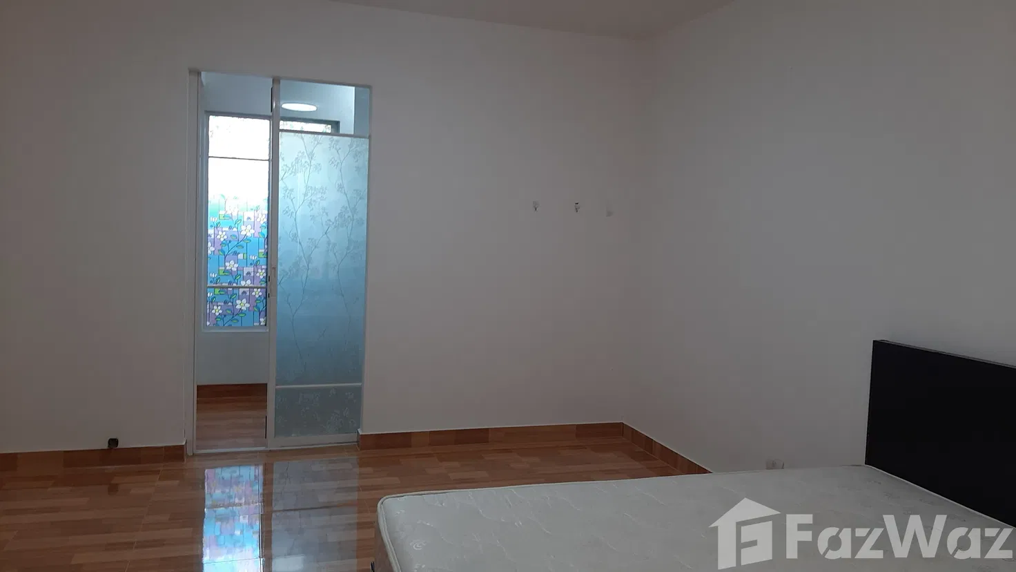 รูป ทาวน์โฮม ติดถนนกัลปพฤษ์ สภาพใหม่ ใกล้ เดินทางสะดวก ใกล้สาทร 1661238 - รูปที่ 7/11