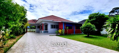 Houses for sale Chonburi : 3 Bedrooms 160 SQ.M House in Nong Ket Noi