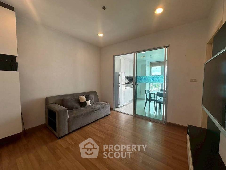 picture 1-BR Condo at Centric Ratchada-Suthisan near MRT Sutthisan (ID 2373964) - 2/17