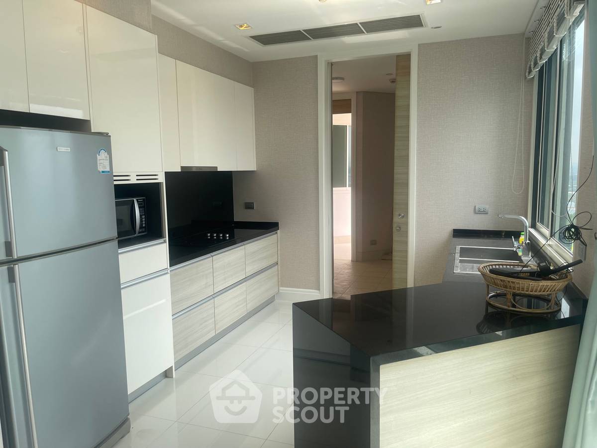 รูป คอนโด 3-ห้องนอน ที่ รีเฟล็คชั่น จอมเทียน บีช พัทยา ใกล้ เมืองพัทยา (ID 2048490) - รูปที่ 22/27