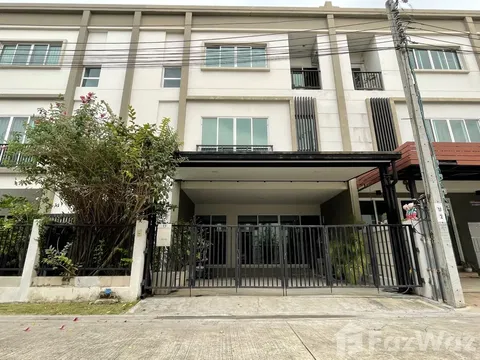 ทาวน์เฮ้าส์ให้เช่า 3 ห้องนอน ในโครงการ ลุมพินี ทาวน์ เพลส สุขุมวิท 62 1864350