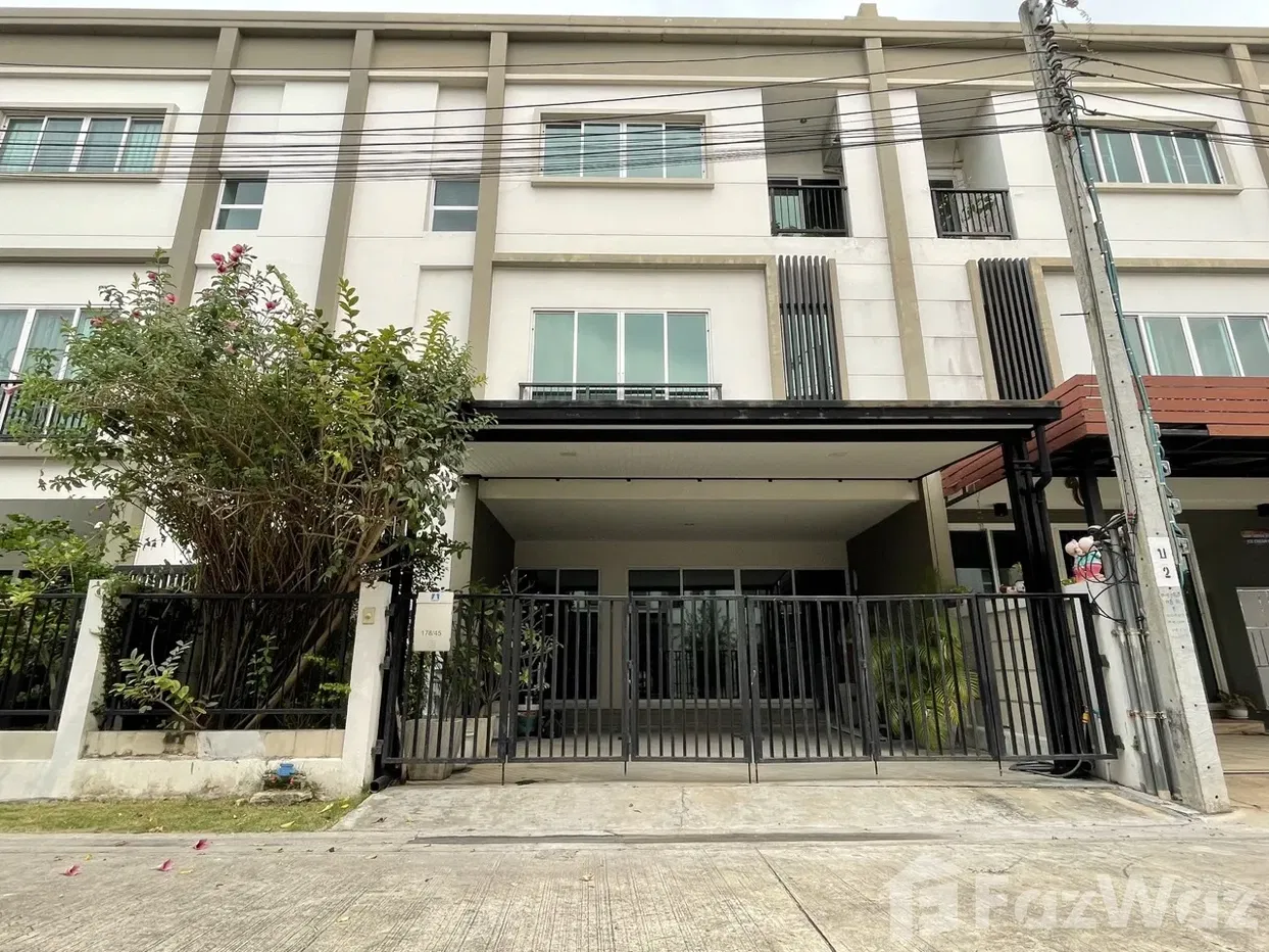 รูป ทาวน์เฮ้าส์ให้เช่า 3 ห้องนอน ในโครงการ ลุมพินี ทาวน์ เพลส สุขุมวิท 62 1864350 - รูปที่ 1/8