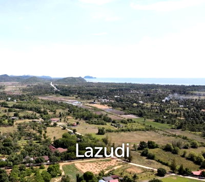 Land for sale Sam Roi Yot Prachaubkirikhan : DOLPHIN BAY : 8 rai of prime land with great views