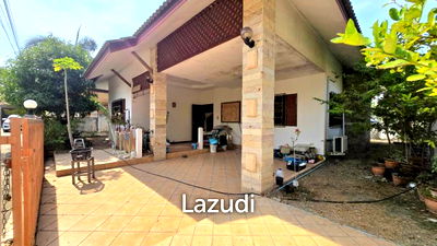 Houses for sale Chonburi : 3 Beds 2 Baths 150 SQ.M. Nern Plub Wan Village 3