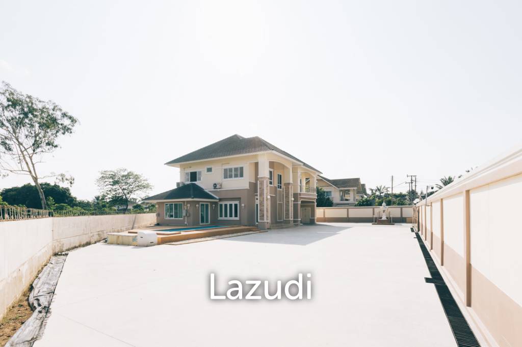 รูป ขายบ้านเดี่ยว 2 ชั้นหลังใหญ่พร้อมสระว่ายน้ำในโครงการหมู่บ้าน - รูปที่ 93/102